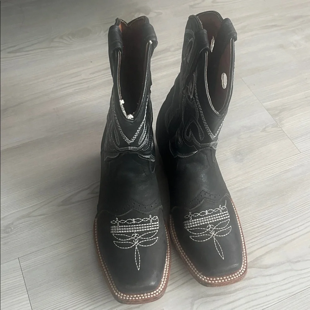 Innovation Black Western Boots